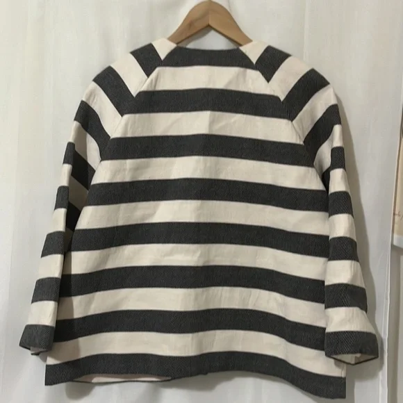 Lord & Taylor 100% Linen Shell Striped Black and White Women's Jacket - Picture 3 of 4